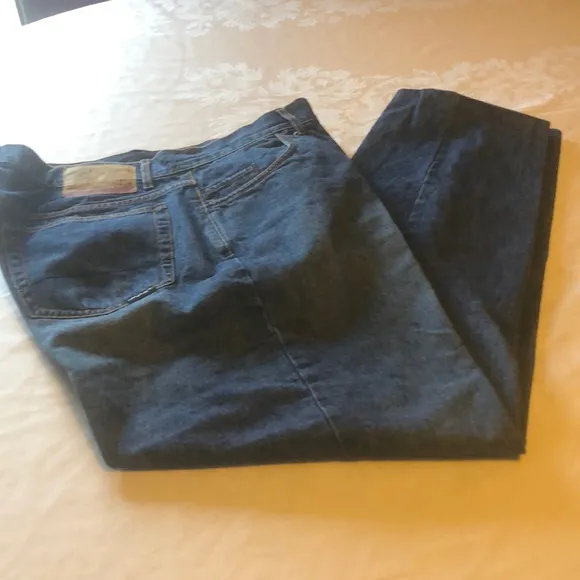 Hurley men’s jeans. P274