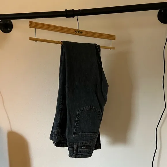 Hurley Jeans dark wash straight leg size 29