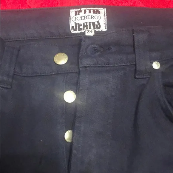 Men’s Italian dark blue jeans; GREAT condition