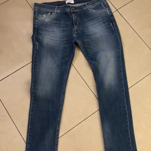 Iceberg jeans
          
      NWT