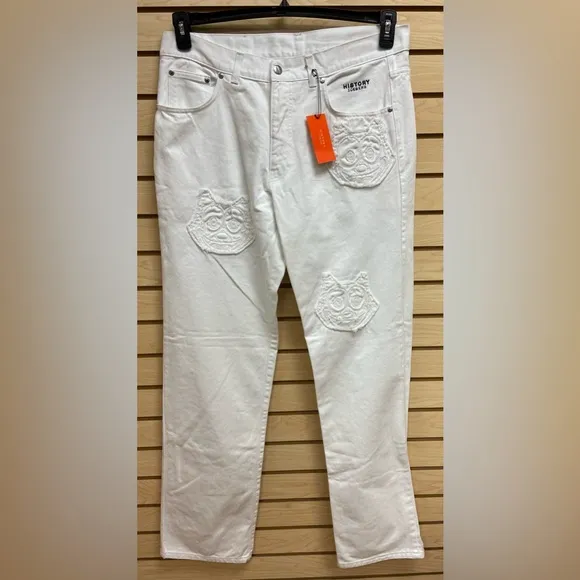 NWT ICEBERG MEN FASHIONABLE JEANS MADE IN ITALY SIZE 36 INSEAM 34 MSRP $295.00
          
      NWT