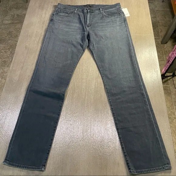 NWT J. Brand Black Denim Kane Straight Fit Jeans
          
      NWT