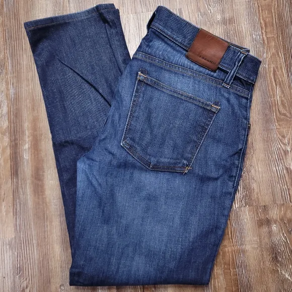 J Brand Tyler Perfect Slim Designer Made In USA  Dark Wash Preppy Jeans 31x29