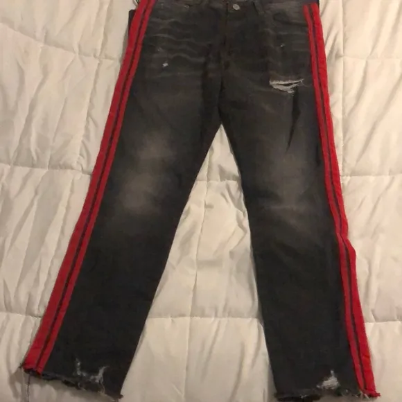 Men’s Black Denim Jeans
          
      NWT