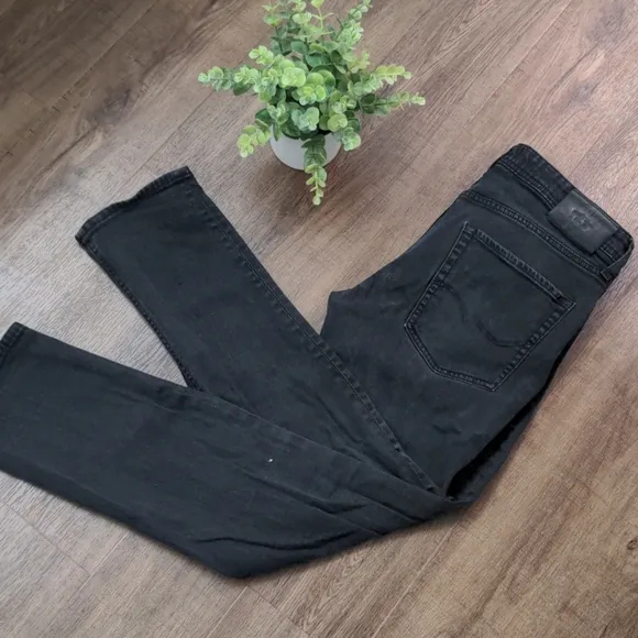 JACK & JONES Black Jeans- Comfort Fit/Mike