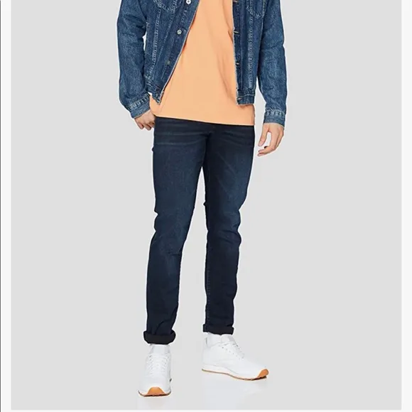 New Jack & Jones Glenn Dark Blue Denim Slim Fit Jeans size 31 x 34
          
      NWT