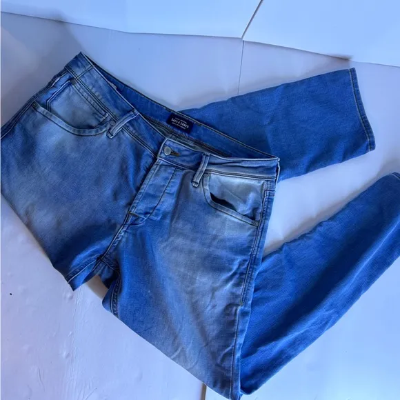 Jack & Jones Glenn Slim Fit 36 x 32 stretchy faded denim jeans