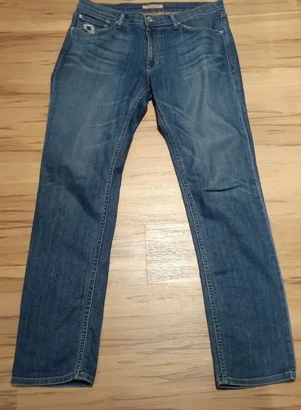 James jeans slim # 1533 EUC Size 33