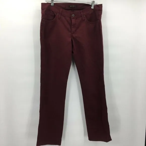 James Jeans Mens Red Colored Pencil Leg Size 32
          
      NWT