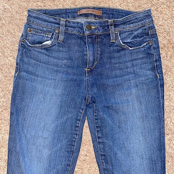 Joes jeans the brixton straight + narrow