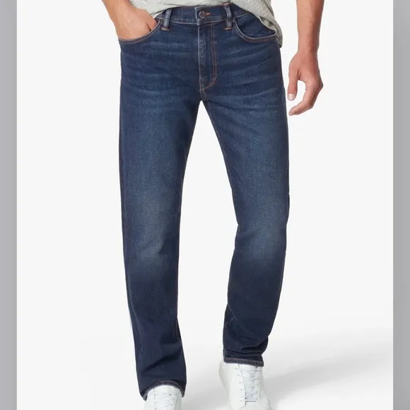 Joe’s Jeans The Brixton Straight and Narrow Jeans Size 38
