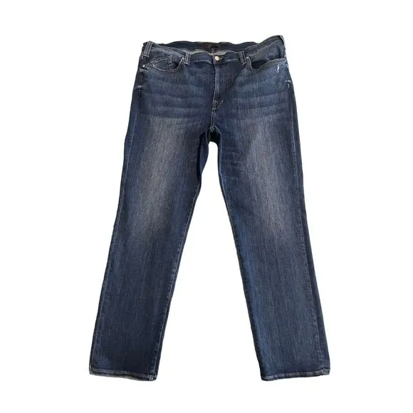 Joes Jeans Mens 44 Regular Fit Medium Wash Denim "The Classic" Straight Leg