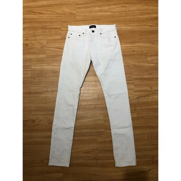 John Elliott “The Cast 2” 5-Pocket White Jean, 28