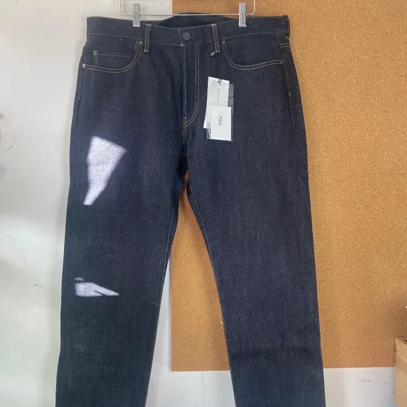 John Elliott Made in Japan Selvedge Denim jeans NWT
          
      NWT