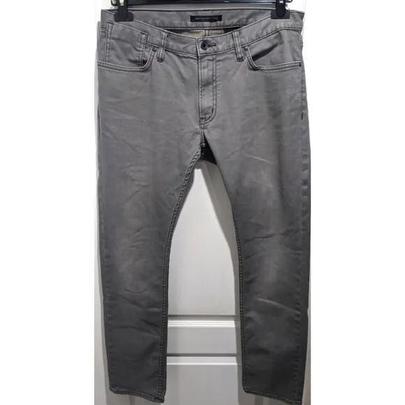 John Varvatos USA | Bowery Slim-Straight Jeans in Grey