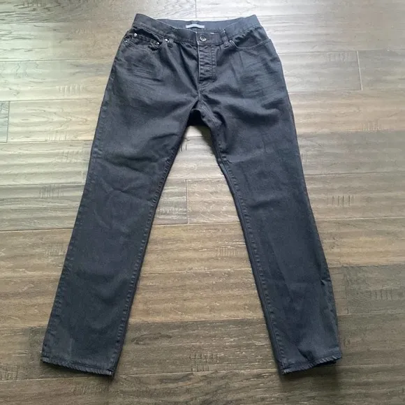 ☘️ SALE ☘️ John Varvatos Dark Wash Straight Leg Denim Size 31