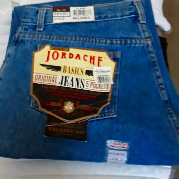Jeans 1980 Jordache. 36 x 30
          
      NWT