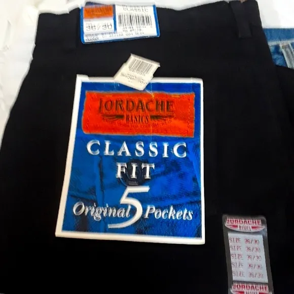 Black mens vintage jeans Jordache 36 x 30
          
      NWT