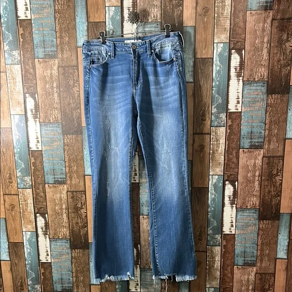 KanCan 29 stretchy Blue Jeans