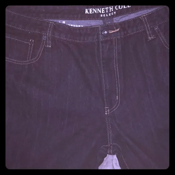 Men’s dark jeans