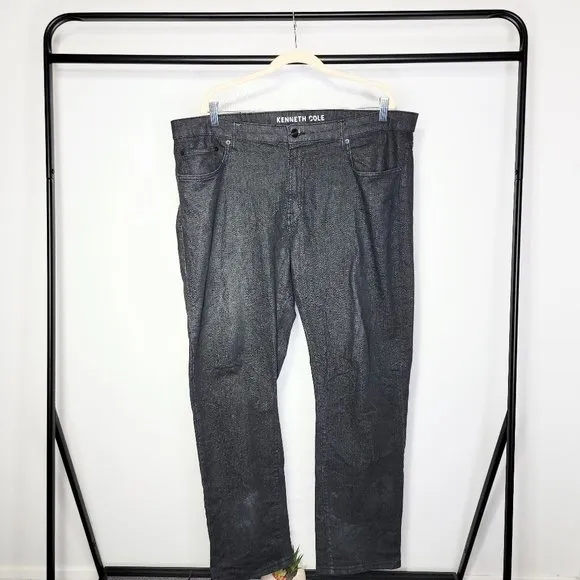 Kenneth Cole Men's Straight Leg Black Denim Jeans Size 38x32