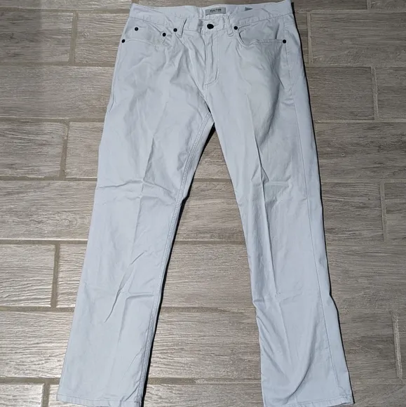 Kenneth Cole Jeans