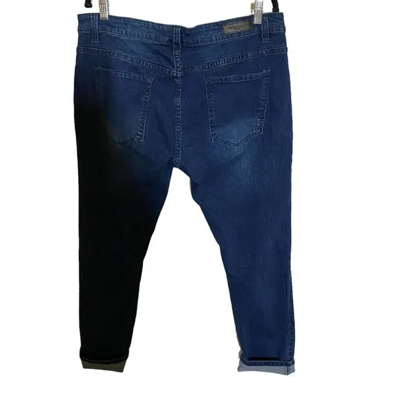 Kenneth Cole Mens Denim Jeans Blue  Size 36 X 32 Slim Fit Tapers From Knee
          
      NWT