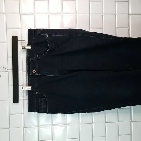 Kenneth Cole Dark Blue Jean's with a little Stretch and Accents