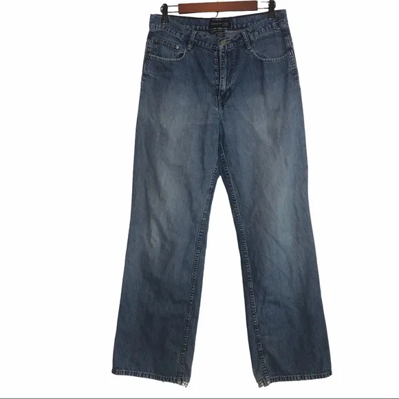 *3 / $20 KENNETH COLE New York Straight Leg Jeans