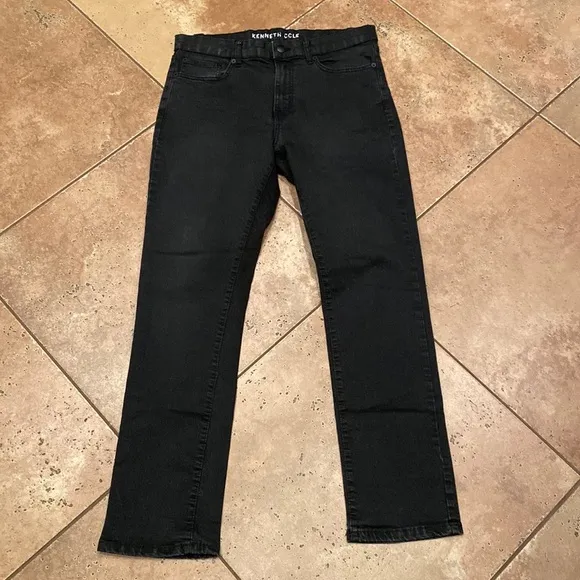 Kenneth Cole black super stretch straight leg jeans size 32/30