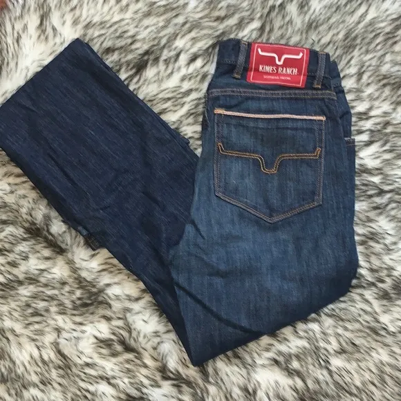 Kimes ranch boot, cut jeans