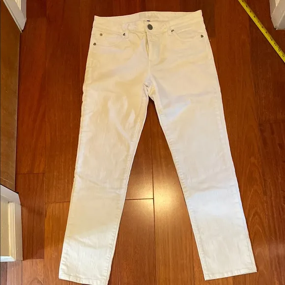 Kut from the Kloth White Straight Jeans
