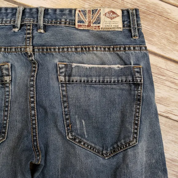Lee Cooper mens Straight Jeans SZ 32 Distressed English