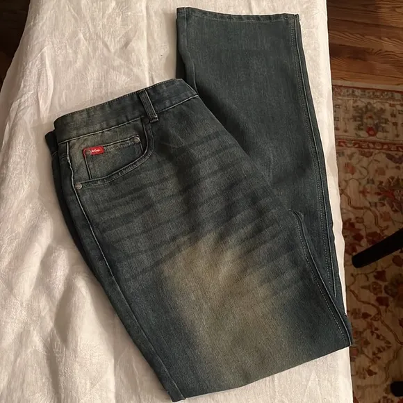NWT Lee Cooper jeans size 36/34. E#158
          
      NWT