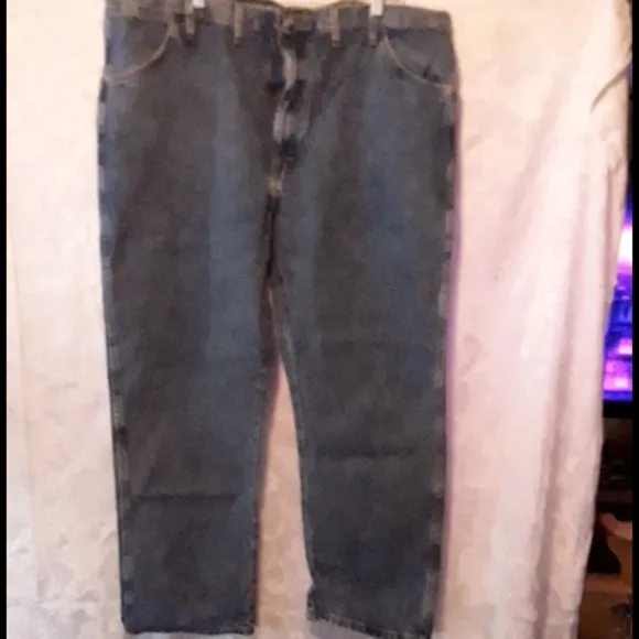 Lee Jeans