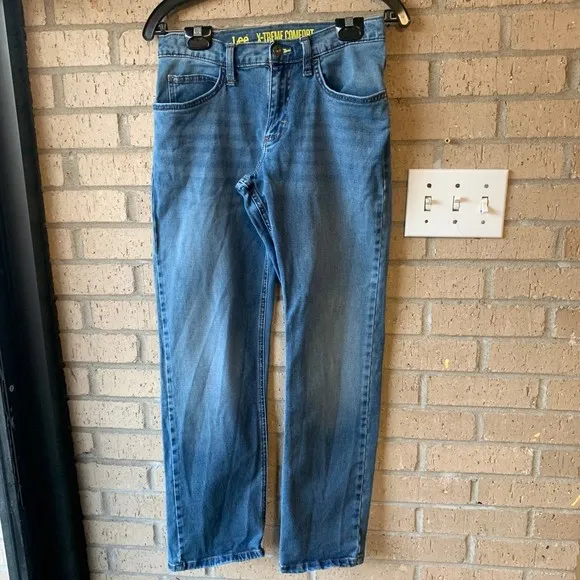 Lee’s  X-Treme Comfort Sport Series jeans!! 16 Regular
