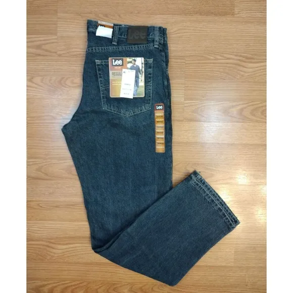 Men's Lee Jeans Regular Fit New 36x32
          
      NWT