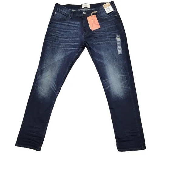 Lee Skinny jeans size 36×30
          
      NWT