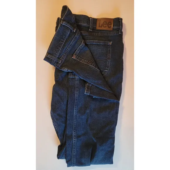 Lee Jeans Men 42 X 32 Regular Fit Straight Leg Medium Wash