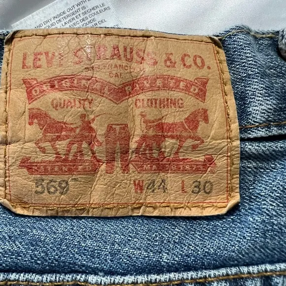 Levi’s Men’s 569 Size W44 L30