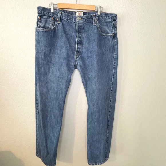 Levi's 501 Original Straight Button Fly 42 x 30