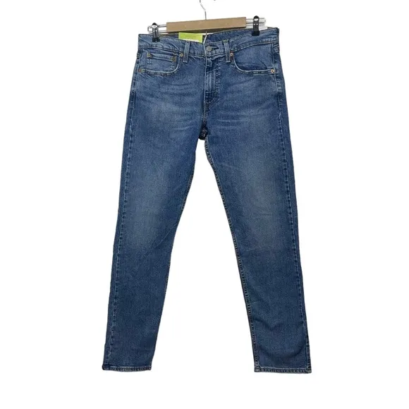 NEW Levi’s 502 Taper Stretch Medium Wash Jeans Size 32
          
      NWT