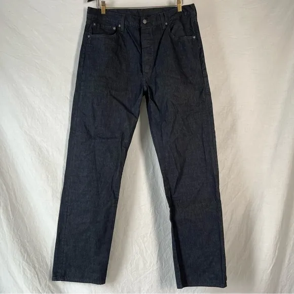 Levi’s 501 men’s 36 x 34 lightweight 100% cotton slate blue wash jeans