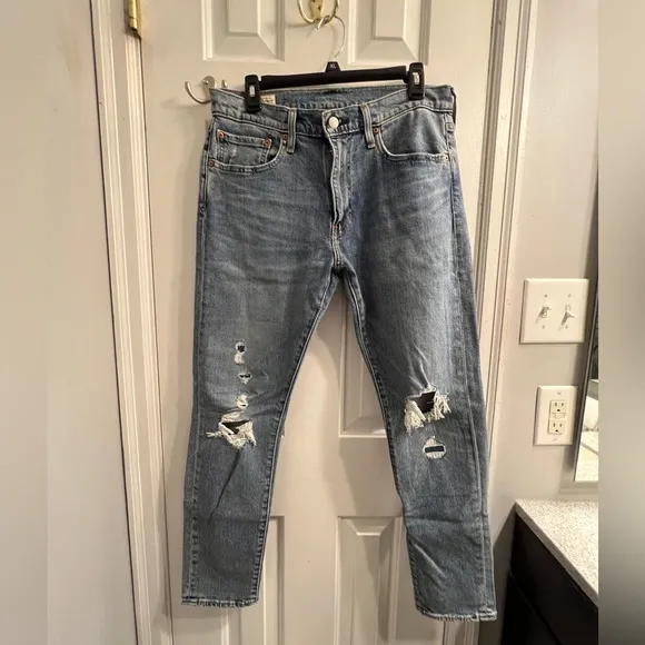$100 Retail✨Levi’s 512 Jeans