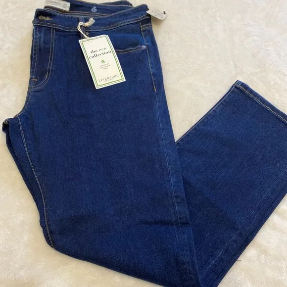 Liverpool Relaxed Straight Leg Dark Blue Jeans
          
      NWT