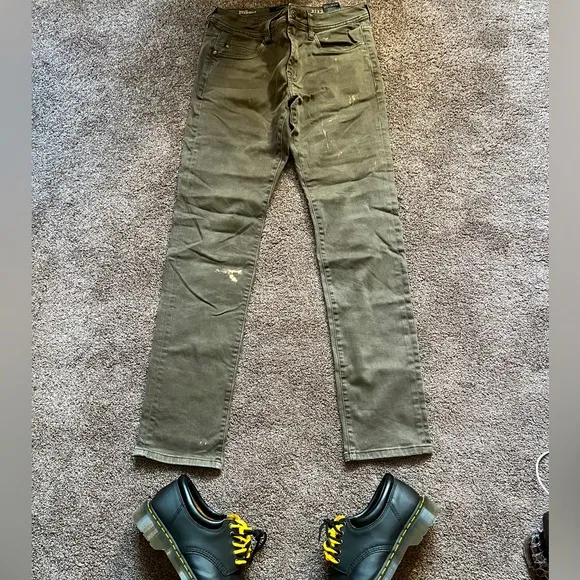 Heavy Straight Fit Jeans