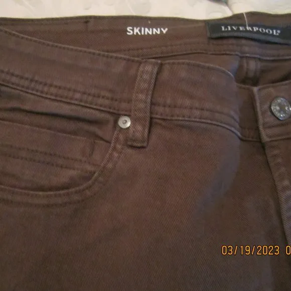 NEW Men's "Liverpool" Brown denim jeans, size 36 x 32
          
      Boutique