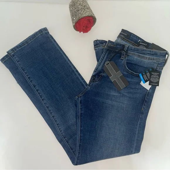 LiverPool Men Relaxed Straight Denim Jeans - Size 32x32 - New With Tag - Reemoly
          
      NWT