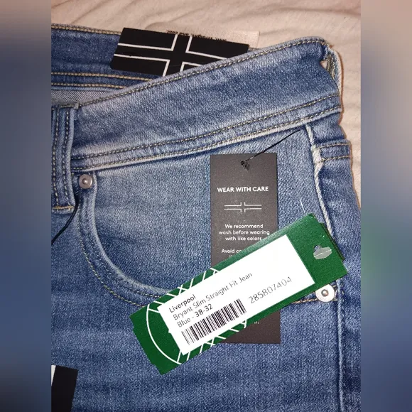 Liverpool blue jeans
          
      NWT