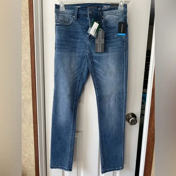 NWT Men’s Liverpool Williams Skinny Jeans With Coolmax
          
      NWT